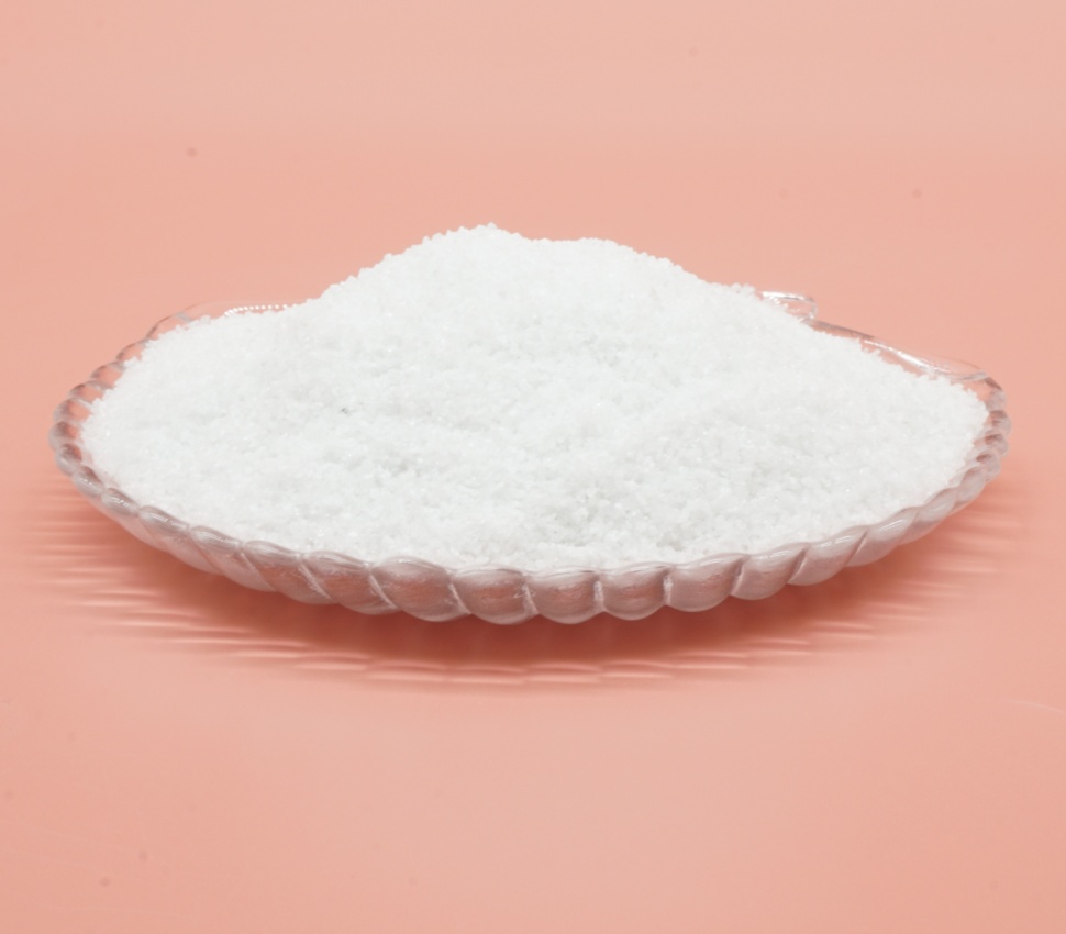 使用喷砂白刚玉加工金属材料的优缺点分析